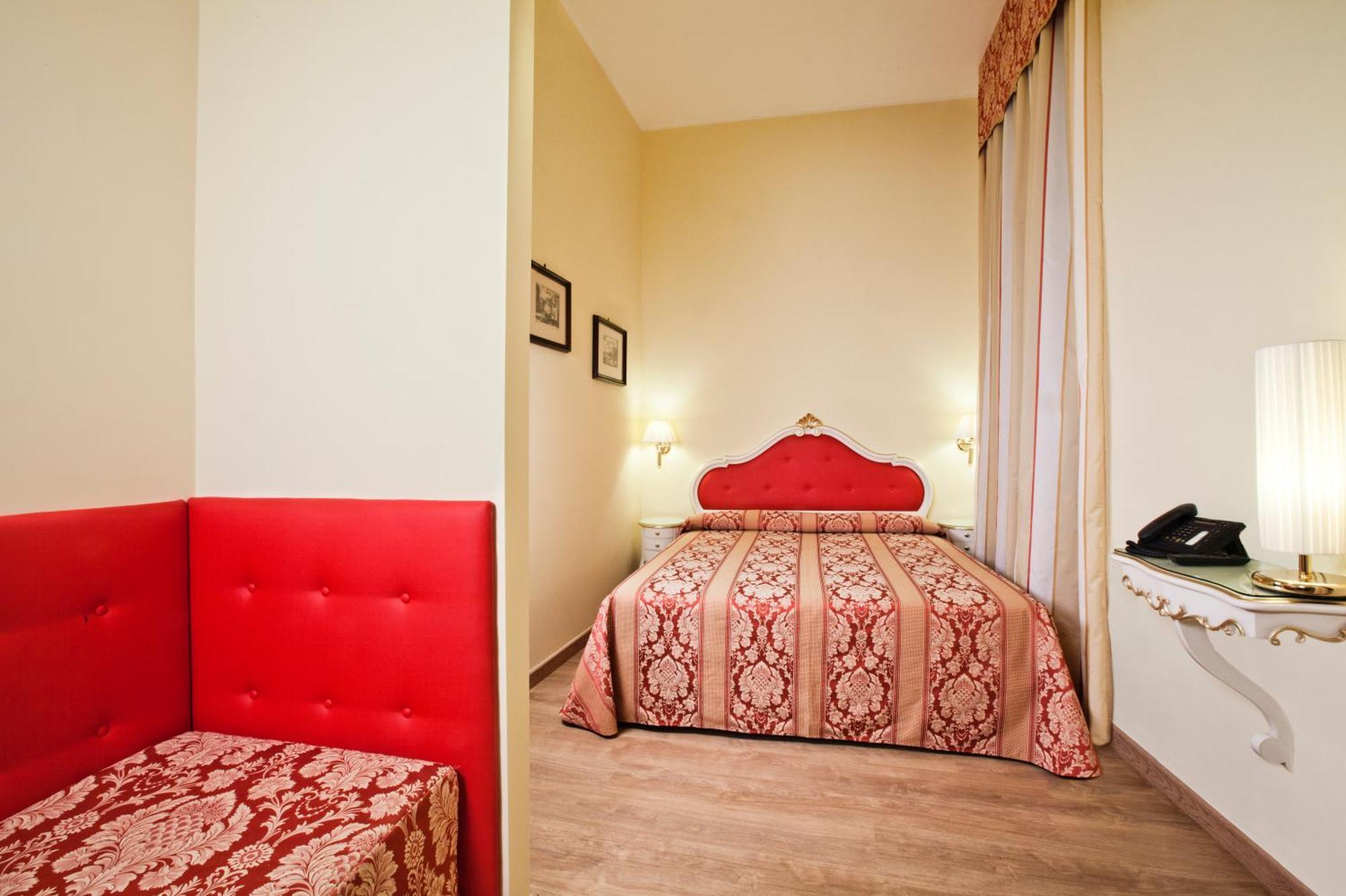 Standard Triple Room,694000896:JPEG